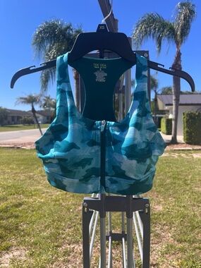 TEK GEAR Zip-Front Sports Bra - Teal Camo - Size Small